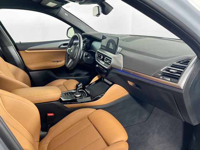 Used 2025 BMW X4 xDrive30i image 33