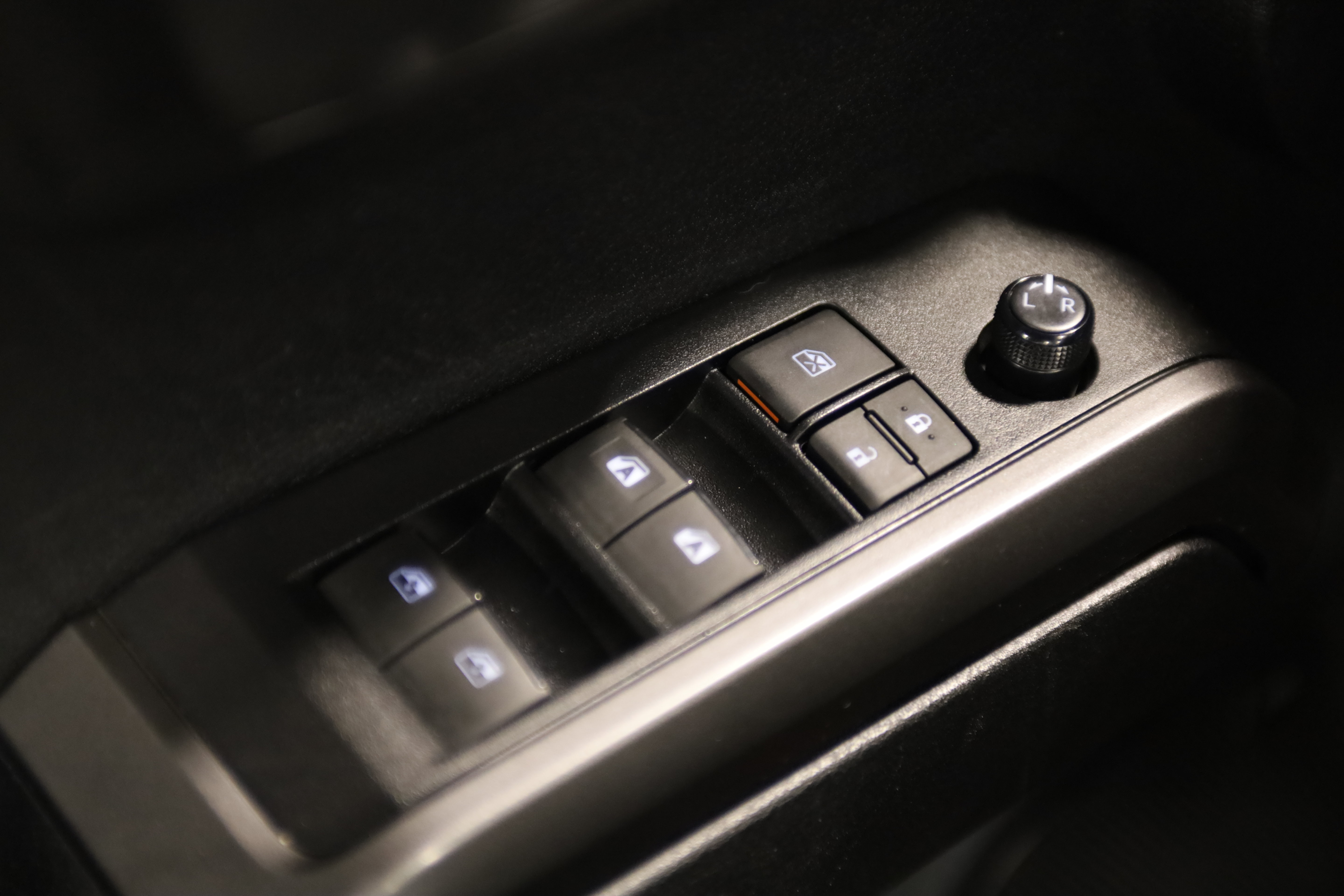 Used 2022 Toyota Tacoma TRD Pro AWD/4WD image 15
