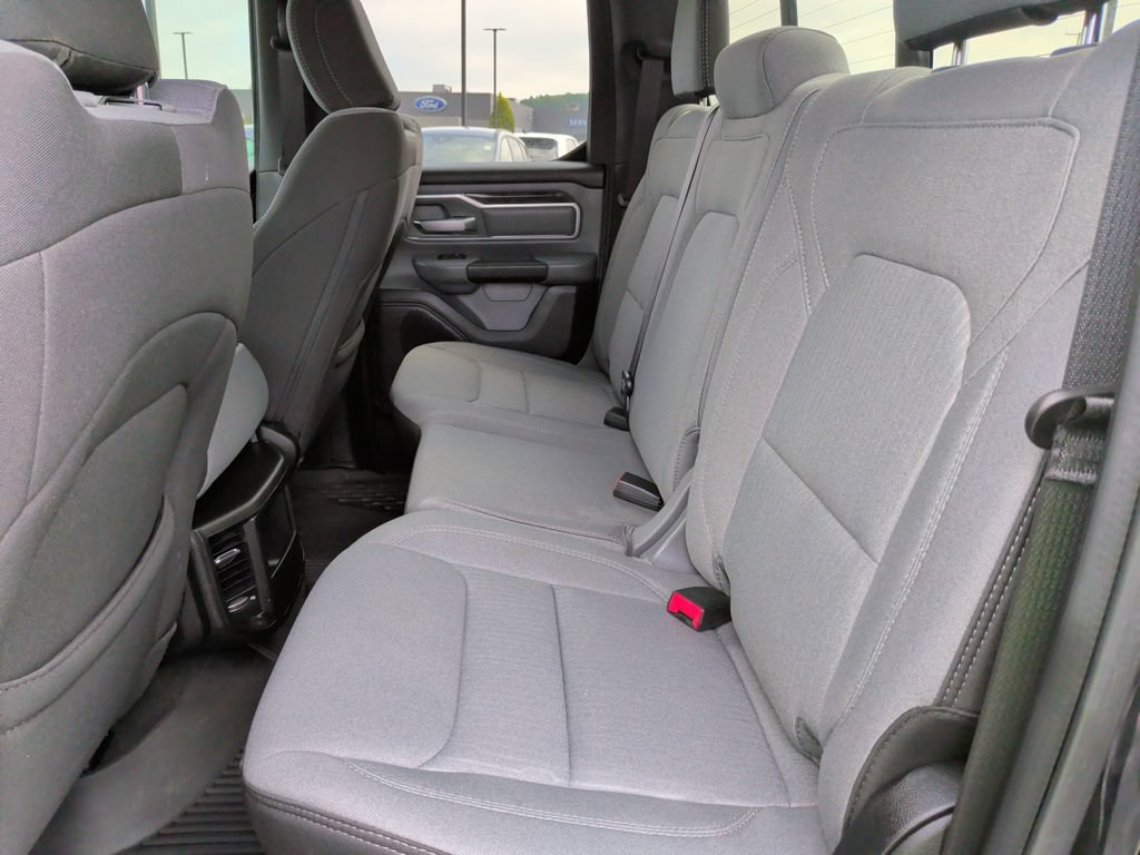 Used 2022 RAM 1500 Big Horn AWD/4WD image 6