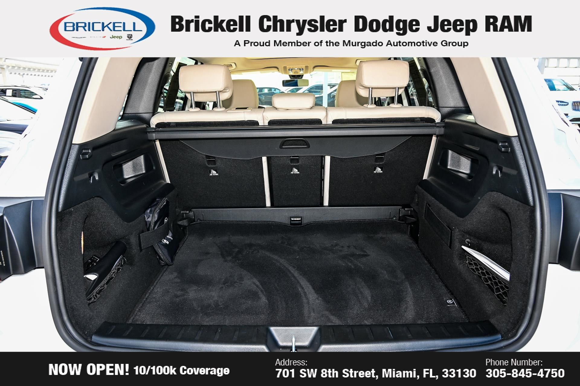 Used 2023 Mercedes-Benz GLB 250 w/ Premium Package image 9