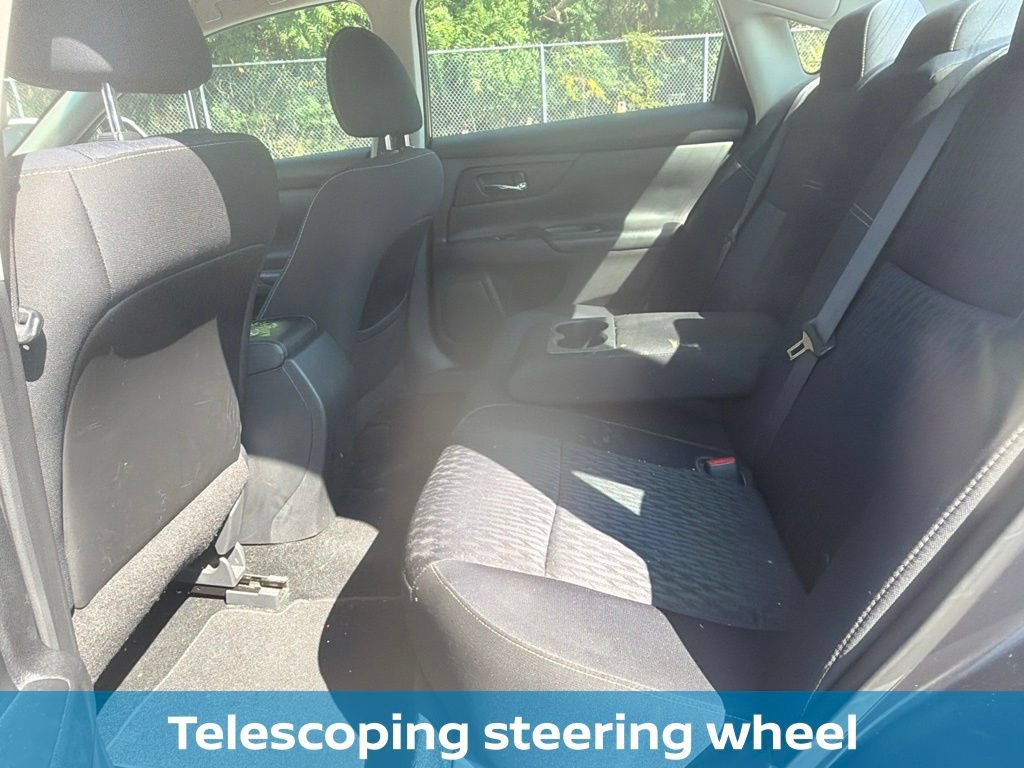 Used 2017 Nissan Altima 2.5 S FWD image 11