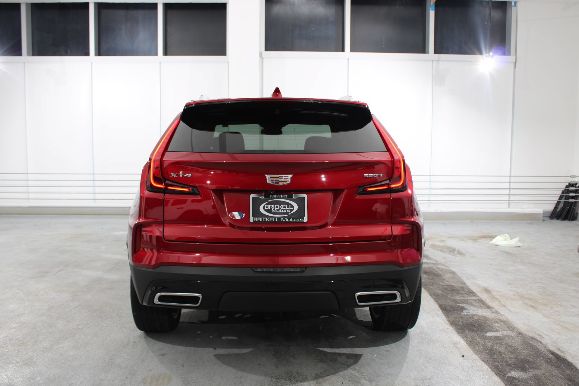 Used 2024 Cadillac XT4 Premium Luxury FWD video 4