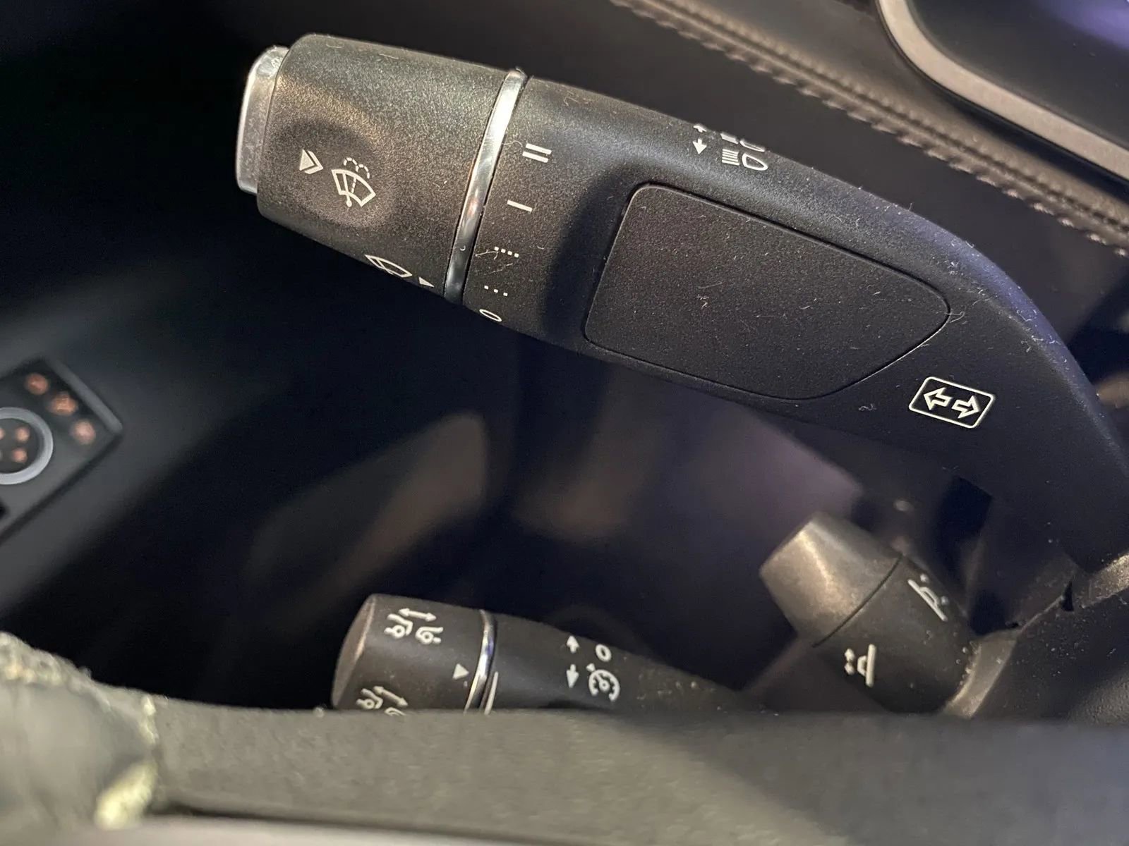 Used 2018 Tesla Model X 75D image 19