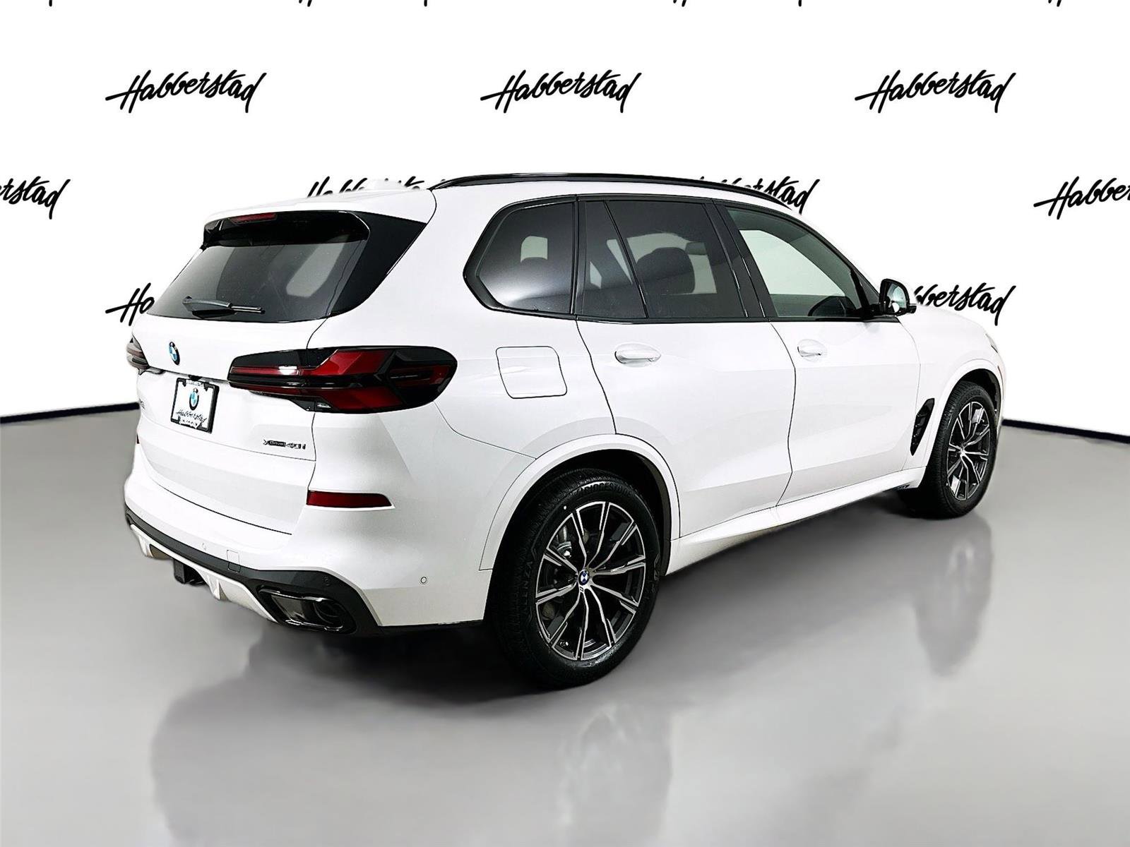 New 2026 BMW X5 xDrive40i w/ M Sport Package image 5