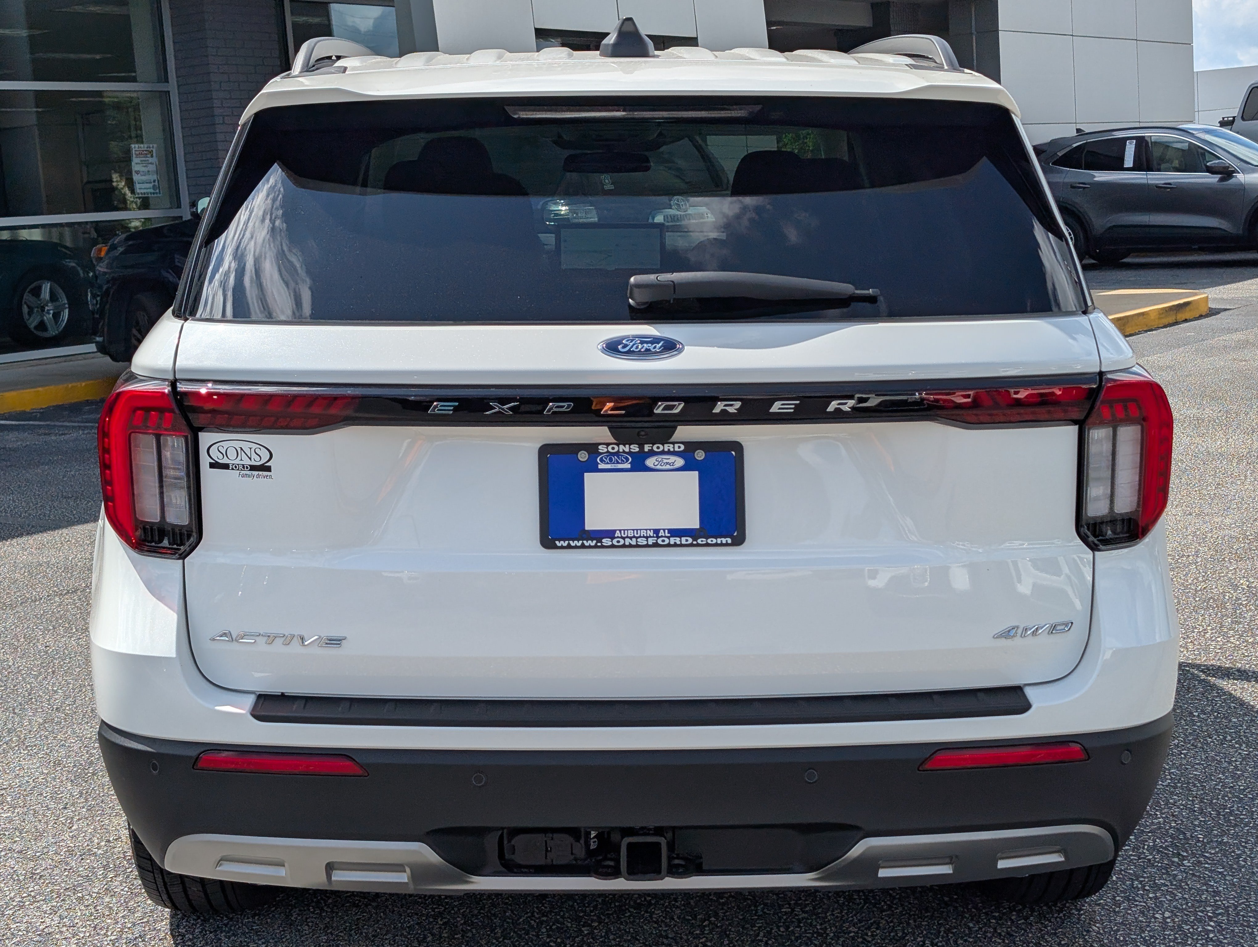 New 2026 Ford Explorer Active w/ Active Comfort Package AWD/4WD image 10
