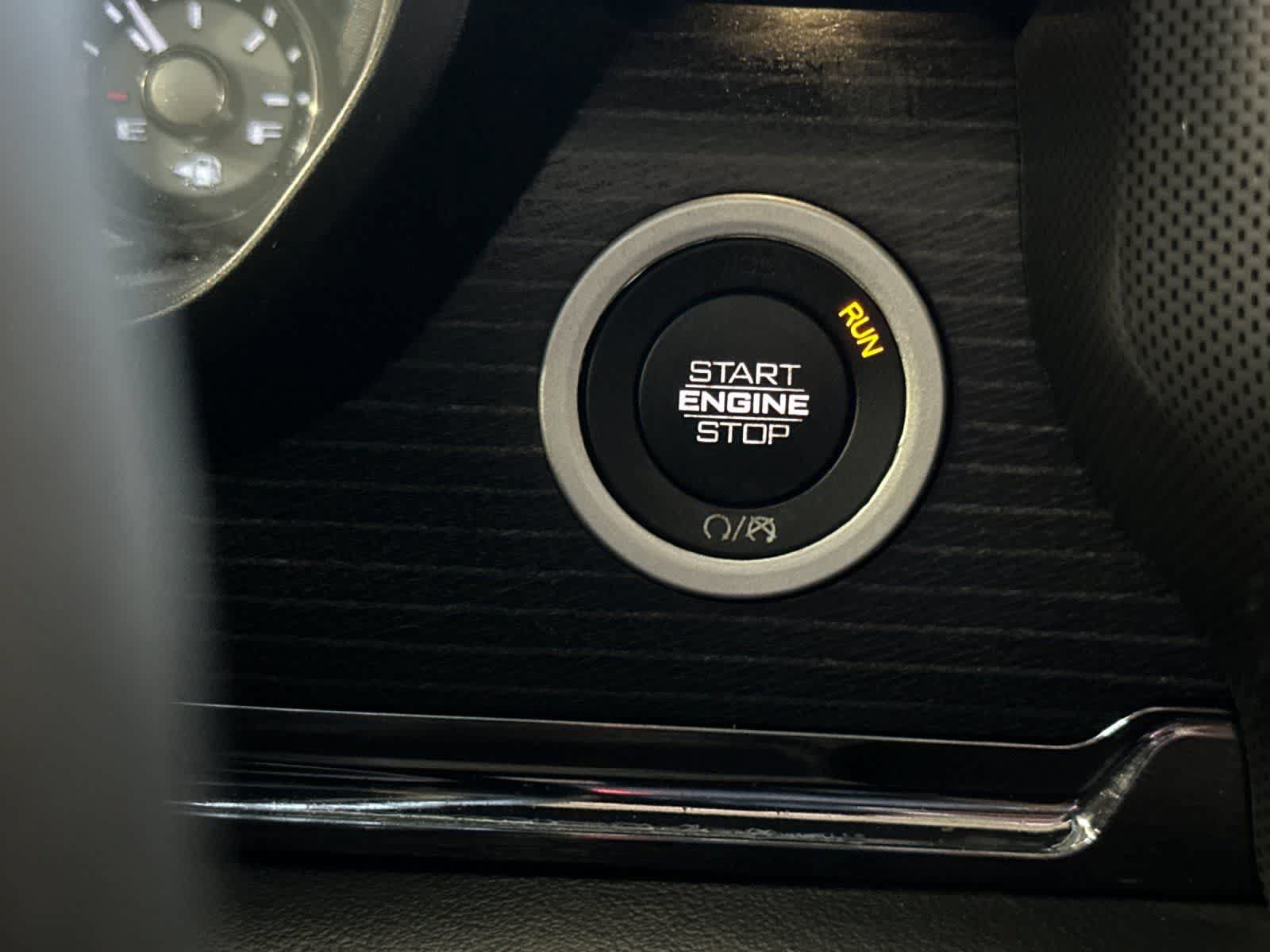 Used 2022 RAM 1500 Limited AWD/4WD image 22