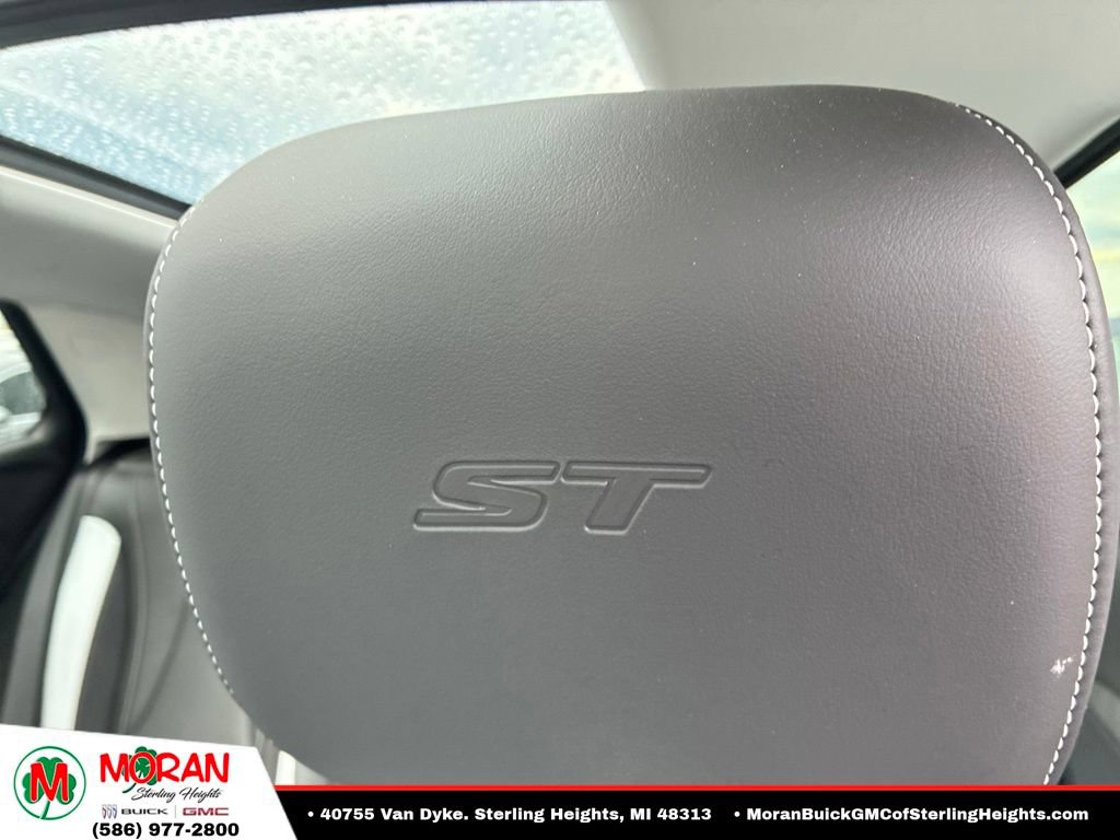 Certified 2024 Buick Envision Sport Touring AWD/4WD image 20