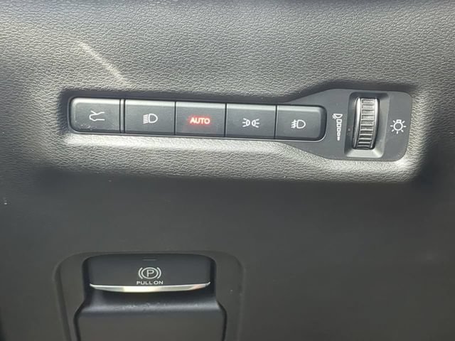Used 2024 Jeep Wagoneer Launch Edition AWD/4WD image 28