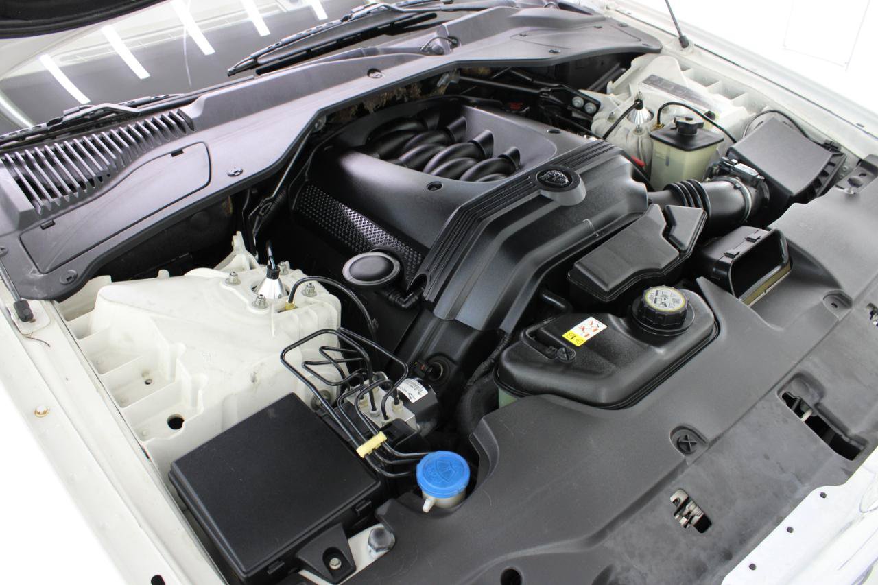Used 2005 Jaguar XJ Vanden Plas RWD image 78