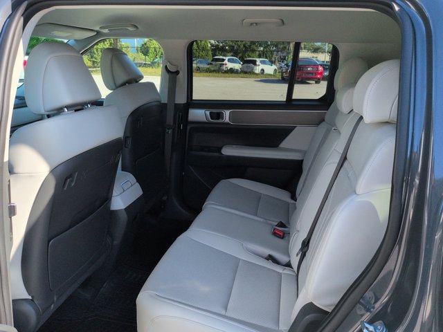 Used 2026 Hyundai Santa Fe SEL AWD/4WD image 14