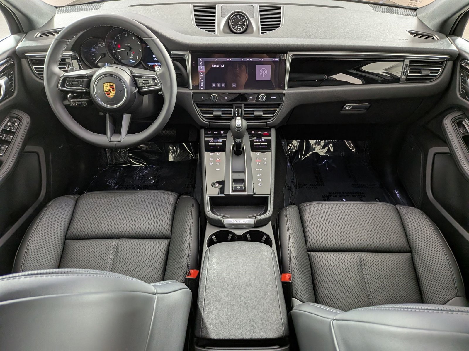 New 2026 Porsche Macan AWD/4WD image 21