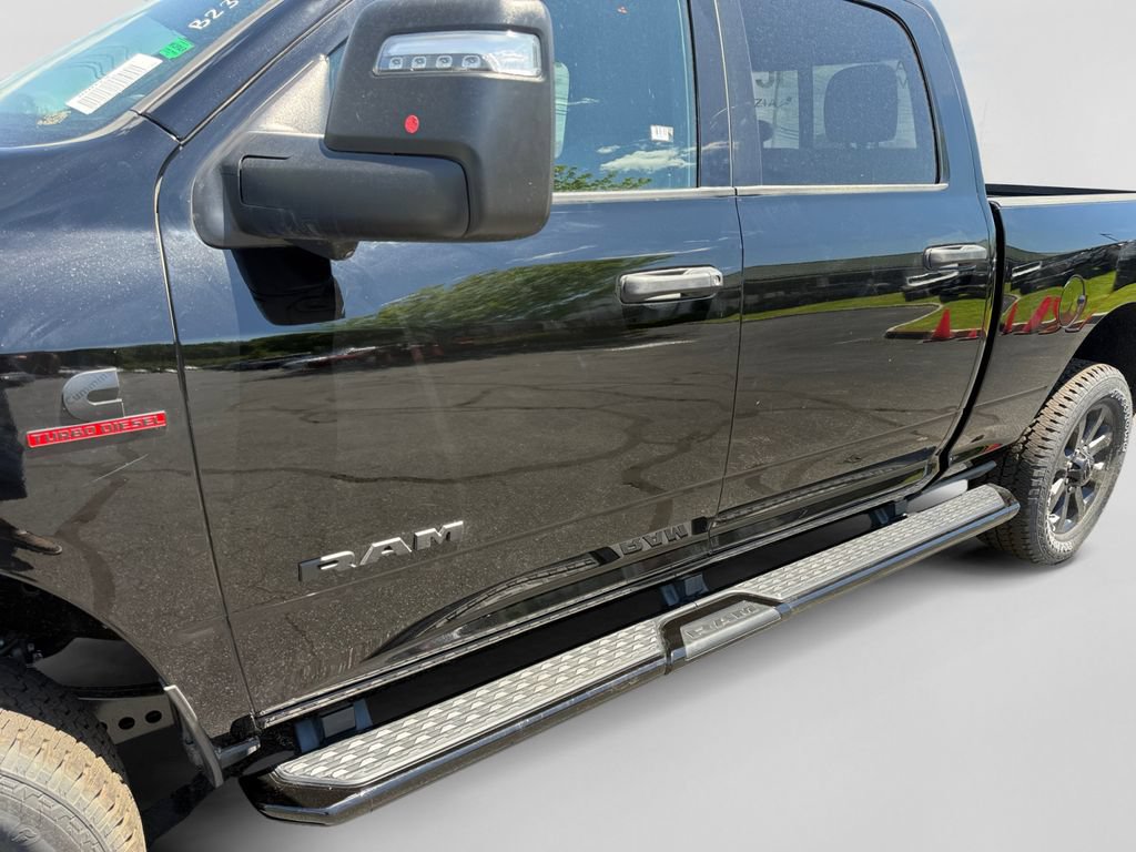 New 2026 RAM 3500 Big Horn AWD/4WD image 31
