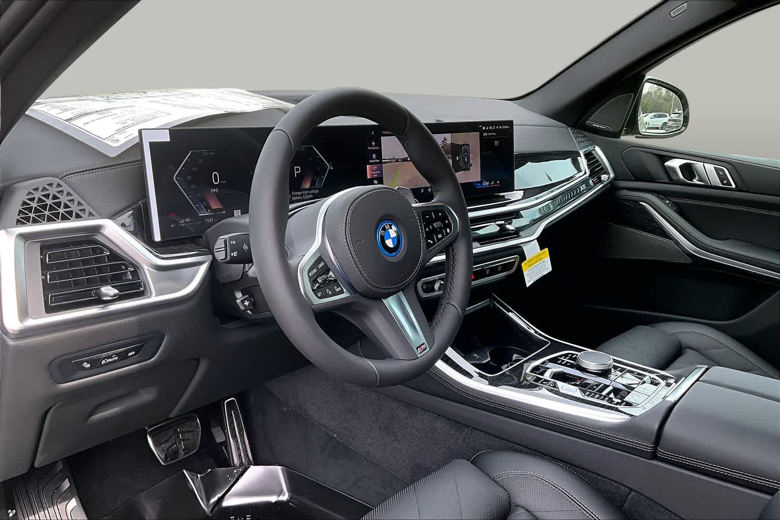 New 2026 BMW X5 xDrive50e w/ M Sport Package AWD/4WD image 9