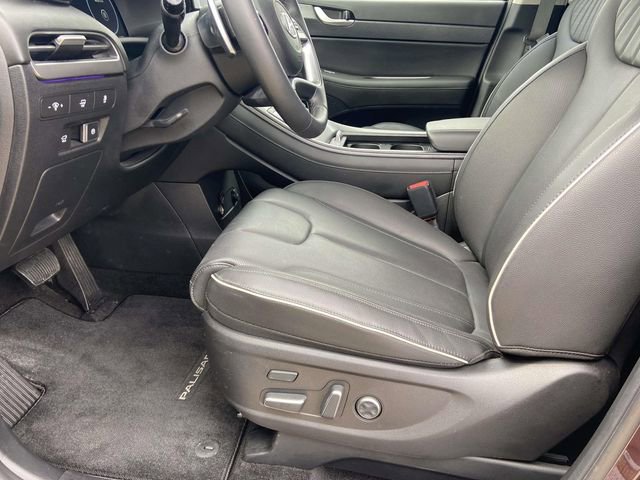 Used 2025 Hyundai Palisade Limited image 10