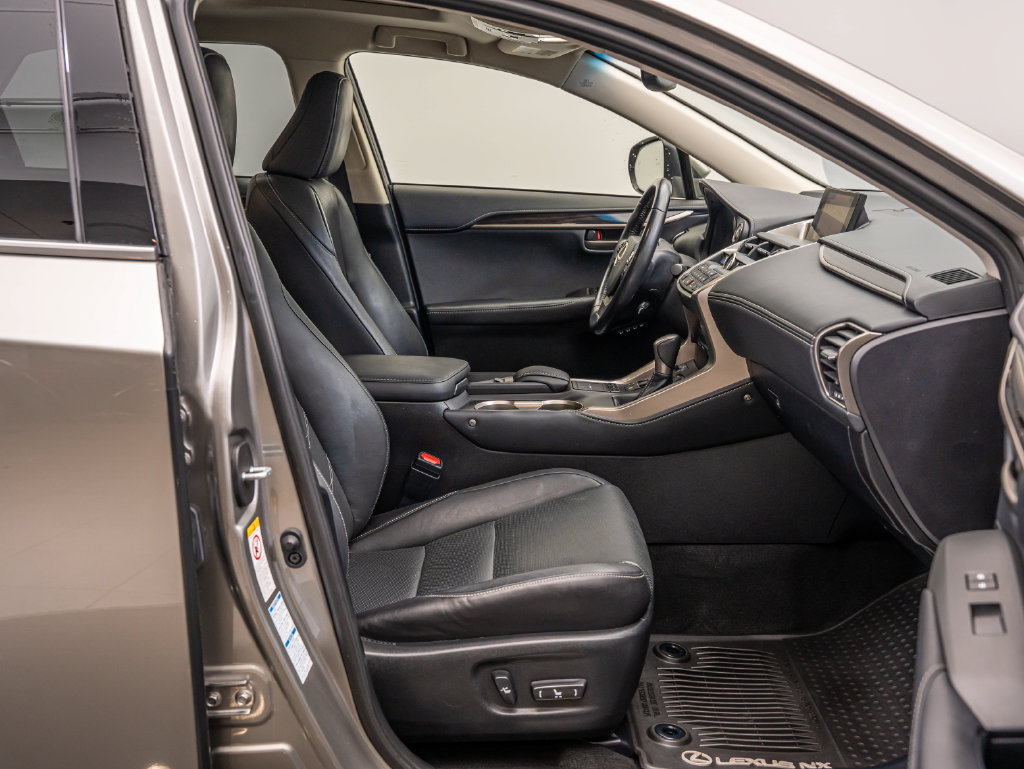 Used 2015 Lexus NX 300h AWD w/ Luxury Package image 23