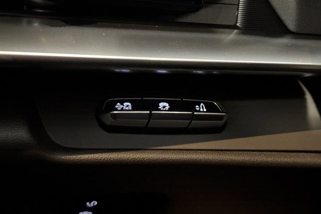 New 2026 Chevrolet Corvette Stingray Coupe w/ 1LT RWD image 33