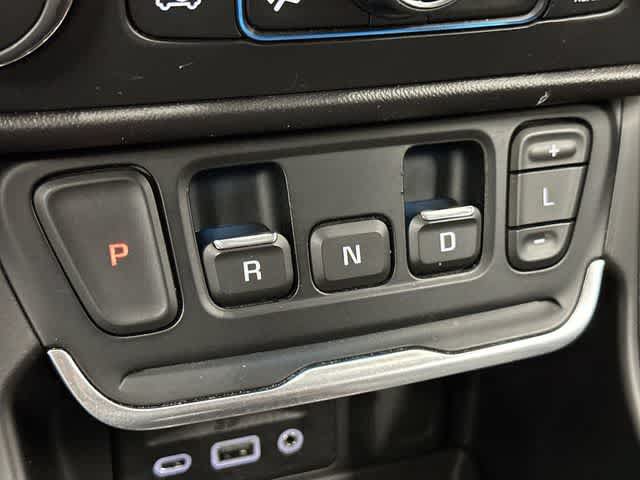Used 2020 GMC Terrain SLT w/ Preferred Package FWD image 23