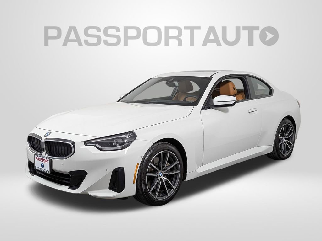 Used 2025 BMW 230i xDrive Coupe w/ Convenience Package AWD/4WD video 1