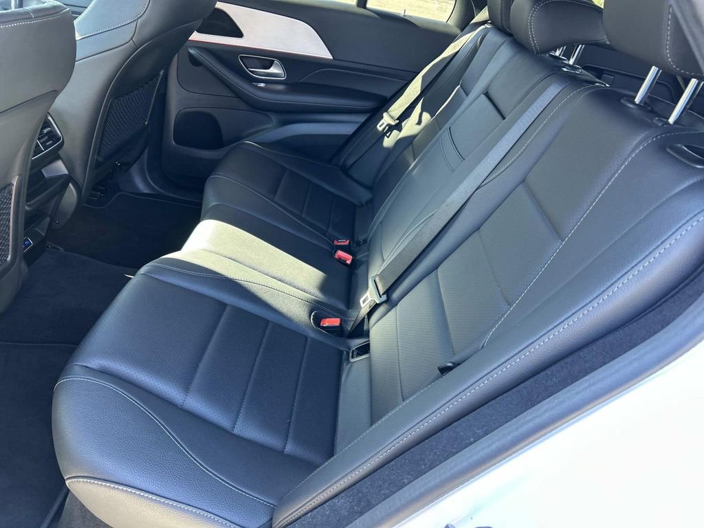 Used 2024 Mercedes-Benz GLE 450e 4MATIC image 22