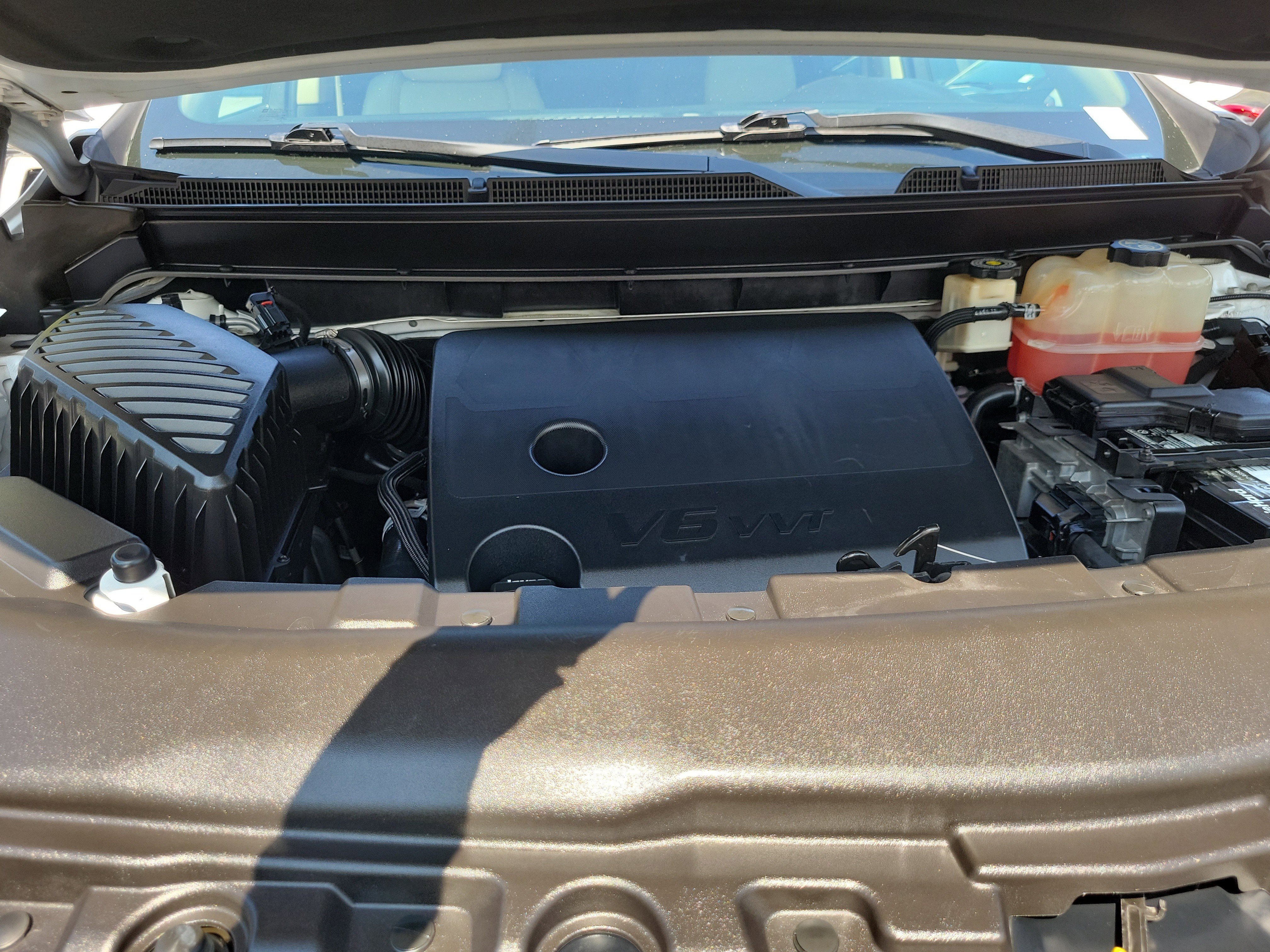 Used 2020 Buick Enclave Essence FWD image 26