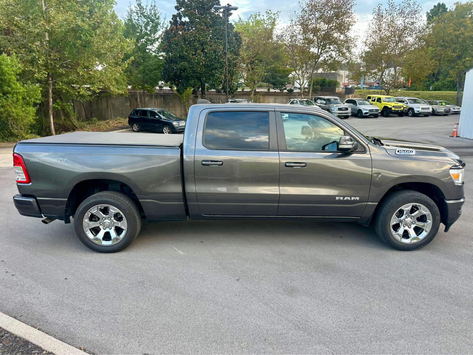 Used 2022 RAM 1500 Big Horn AWD/4WD image 4