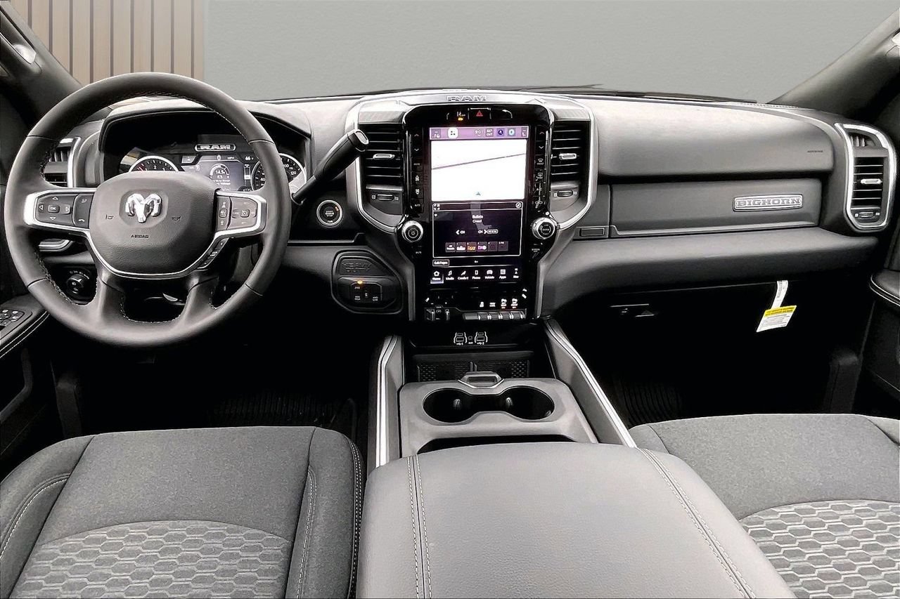 New 2026 RAM 2500 Big Horn AWD/4WD image 10