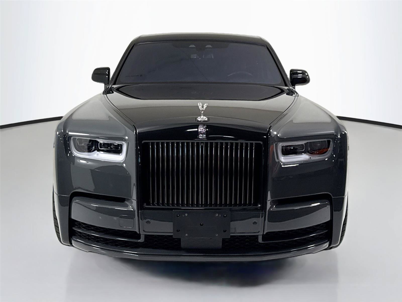 Used 2019 Rolls-Royce Phantom Sedan RWD image 11
