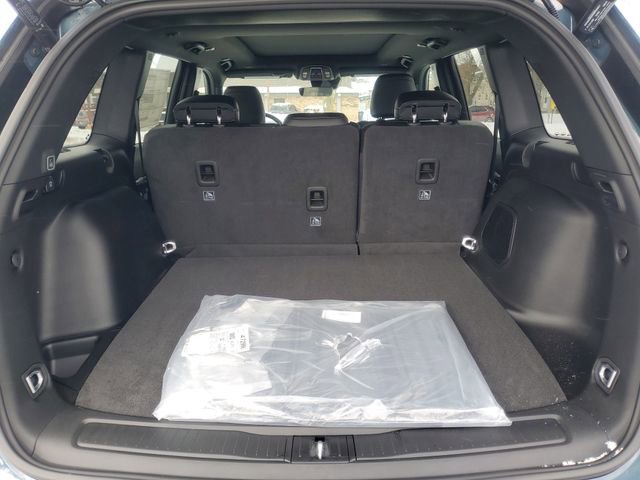 New 2026 Jeep Grand Cherokee Limited w/ Limited Altitude Package image 9