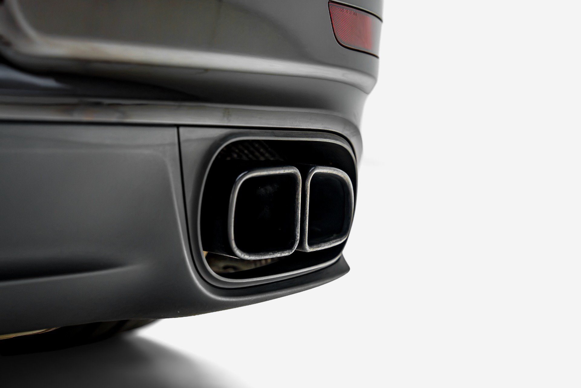 Used 2015 Porsche 911 Turbo AWD/4WD image 30