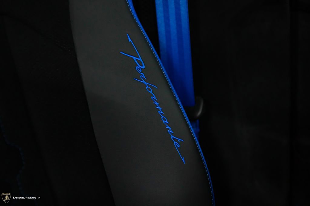 Used 2024 Lamborghini Urus Performante image 28