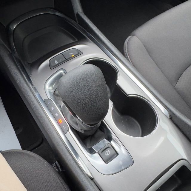 Used 2024 Chevrolet Malibu LT image 20