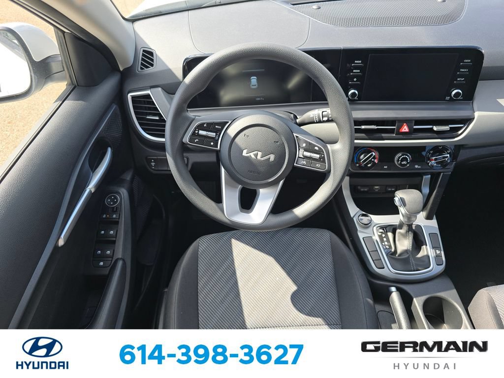 Used 2026 Kia Seltos LX FWD image 17