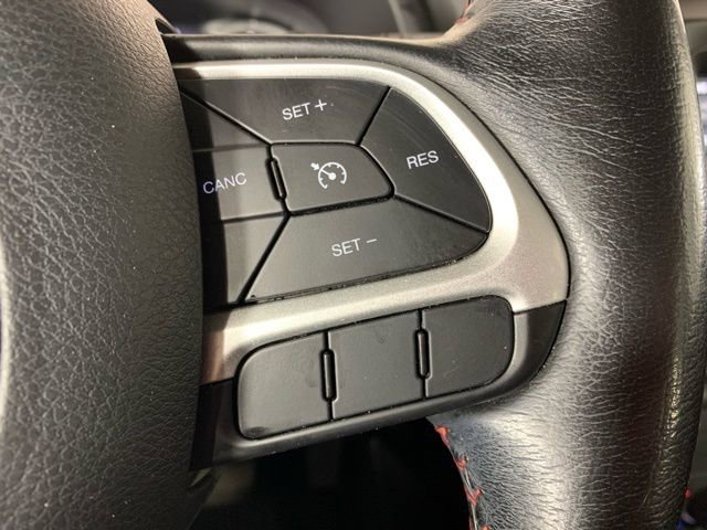 Used 2018 Jeep Renegade Trailhawk image 18