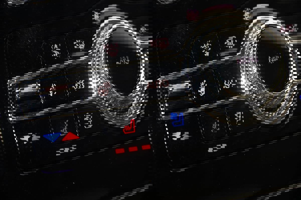 Used 2022 Lincoln Corsair Reserve w/ Elements Package image 8