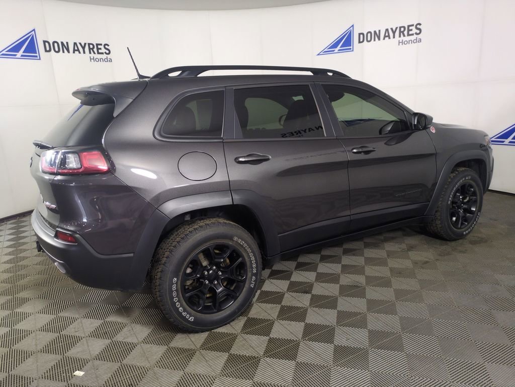 Used 2022 Jeep Cherokee Trailhawk w/ Premium Leather Package image 8