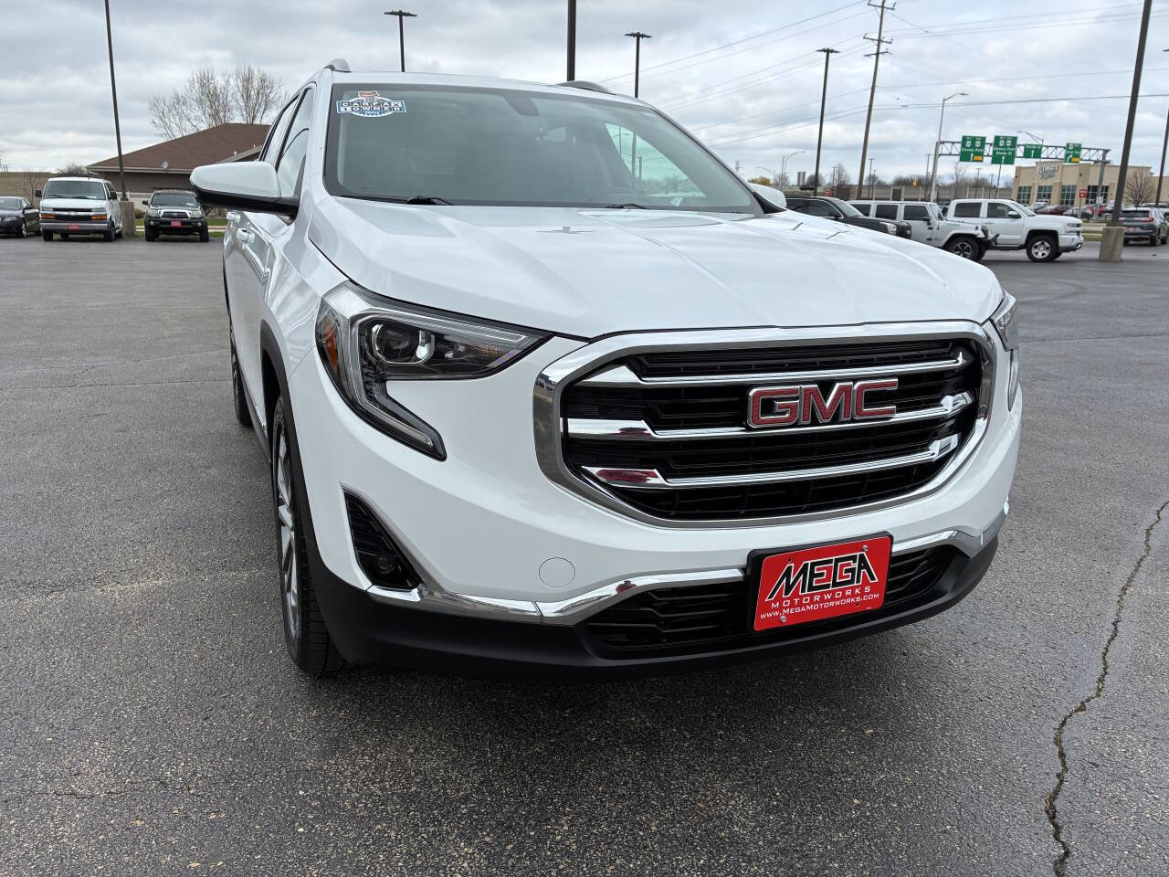 Used 2019 GMC Terrain SLT w/ Preferred Package AWD/4WD image 6