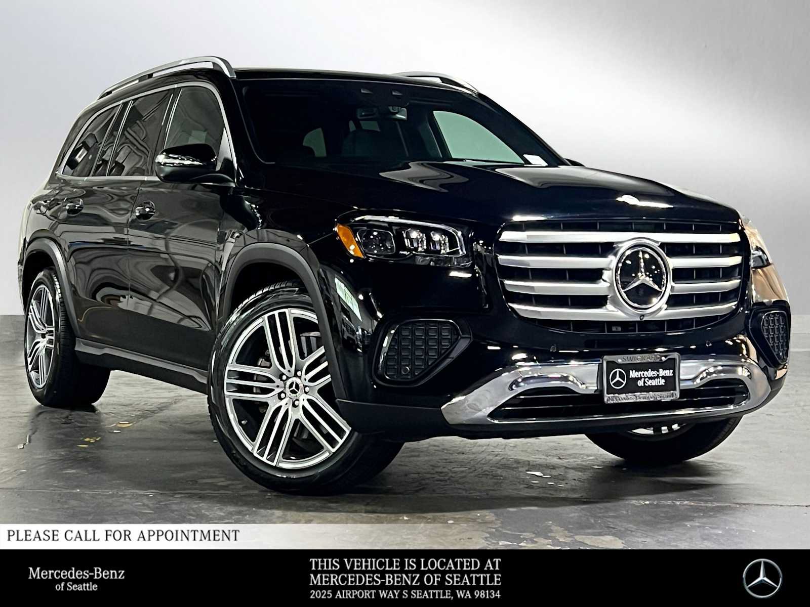 Used 2025 Mercedes-Benz GLS 450 4MATIC image 1