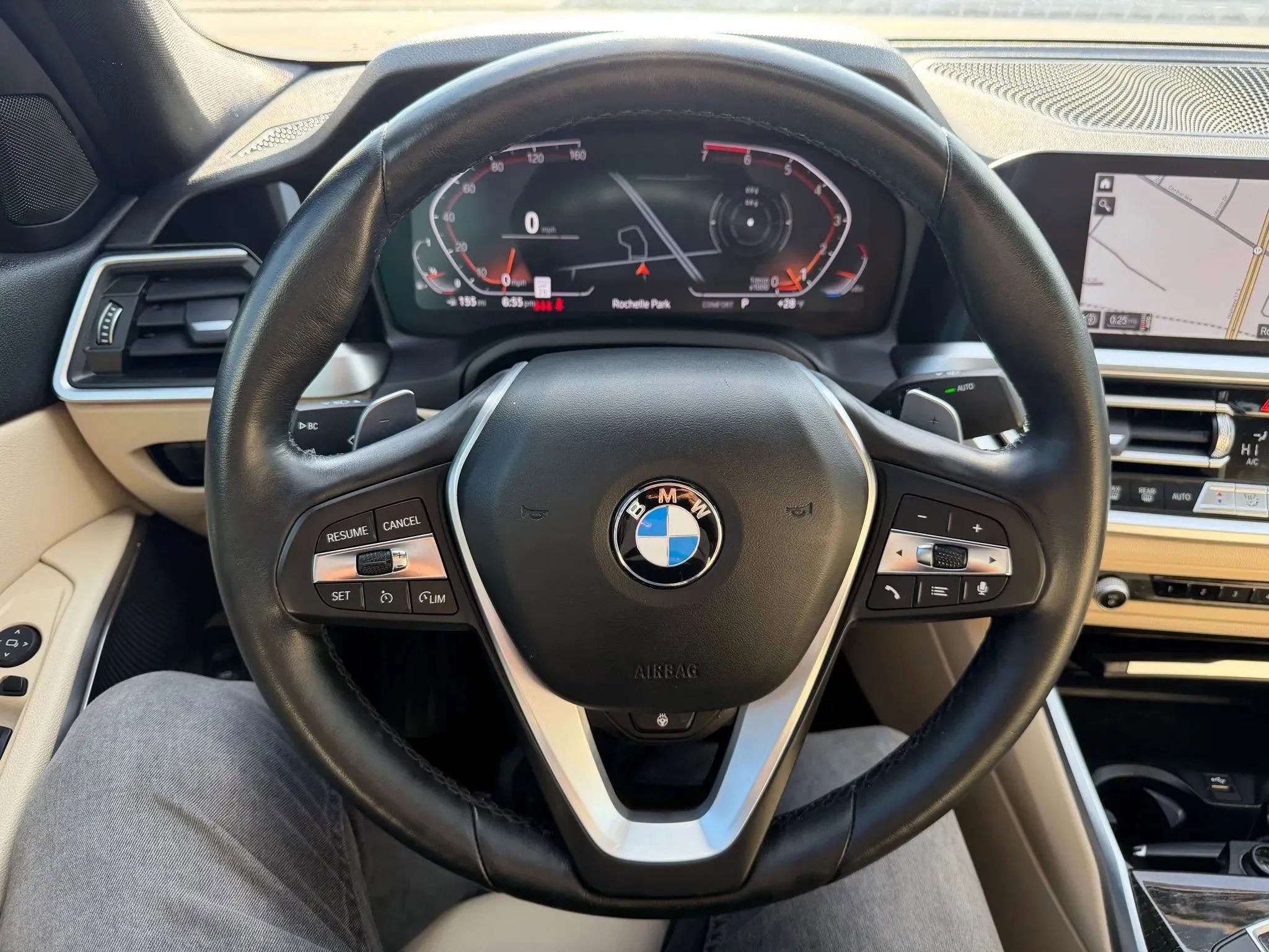 Used 2022 BMW 330i xDrive Sedan w/ Driving Assistance Package image 12