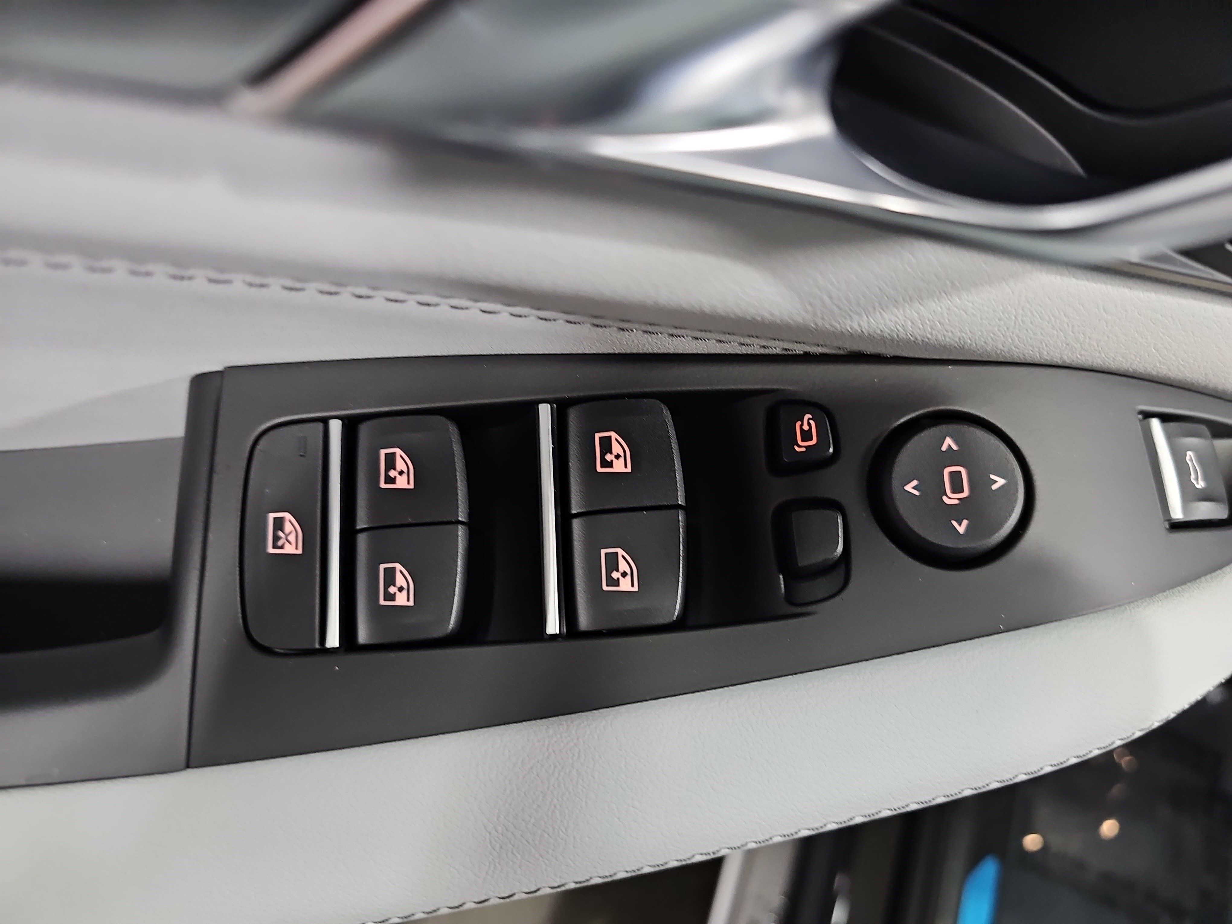 New 2026 BMW X5 xDrive40i w/ Premium Package image 28