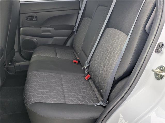 Used 2022 Mitsubishi Outlander Sport ES image 17