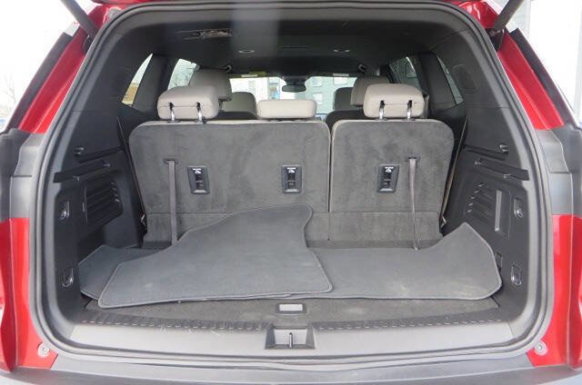 Used 2024 GMC Acadia Elevation image 14