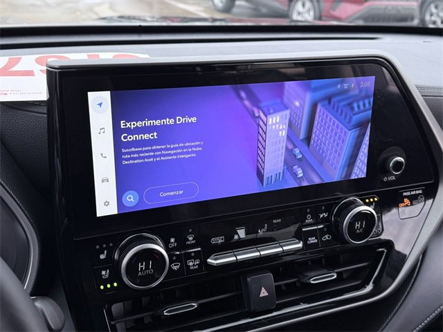 Certified 2025 Toyota Highlander Limited image 29