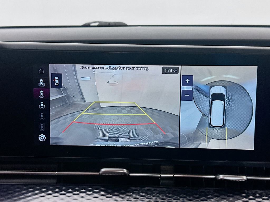 Used 2023 Kia Carnival SX Prestige image 14