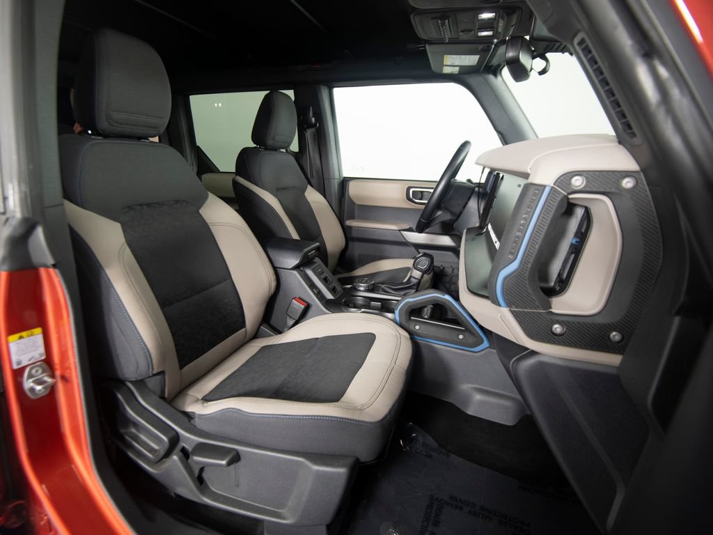 Used 2022 Ford Bronco Wildtrak AWD/4WD image 29