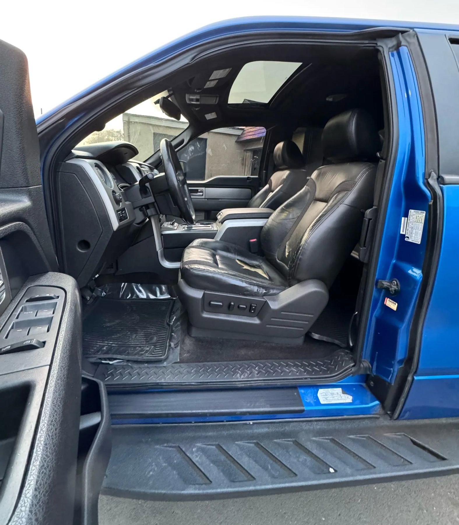 Used 2010 Ford F150 Raptor AWD/4WD image 4