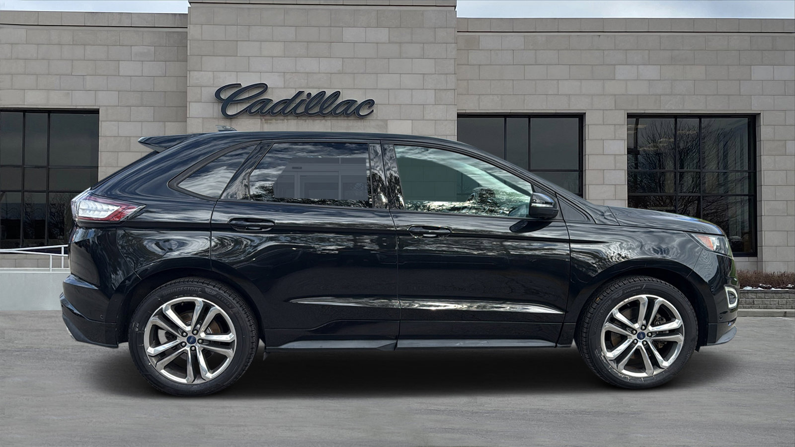 Used 2015 Ford Edge Sport w/ Equipment Group 401A image 2