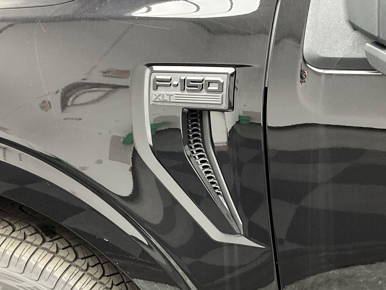 New 2026 Ford F150 XLT w/ Equipment Group 302A MID AWD/4WD image 34