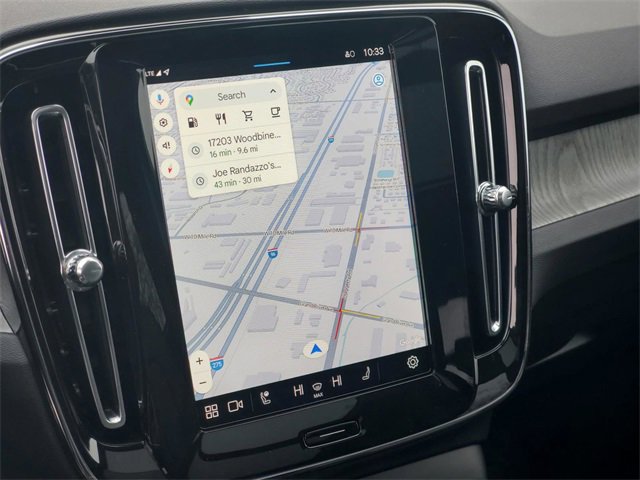 Used 2025 Volvo XC40 B5 Core w/ Protection Package Premier image 24