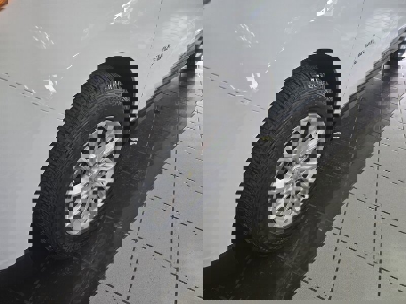 Used 2020 Chevrolet Equinox LT image 35