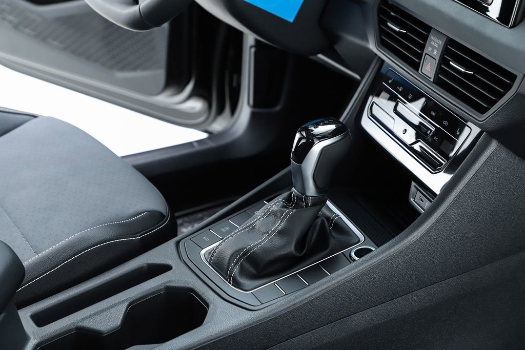 New 2026 Volkswagen Jetta SE FWD image 70